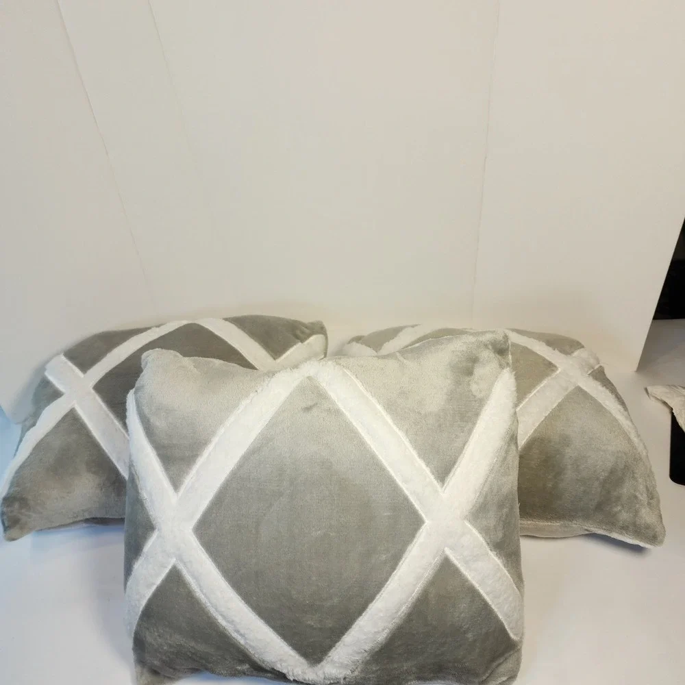 3 Gray White Geometric Diamond Buffalo Plaid Reversible Plush Pillows 16x12